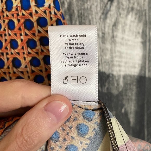 Clover Canyon | Printed Flowy Top | Open Back | Size Small - Picture 9 of 11